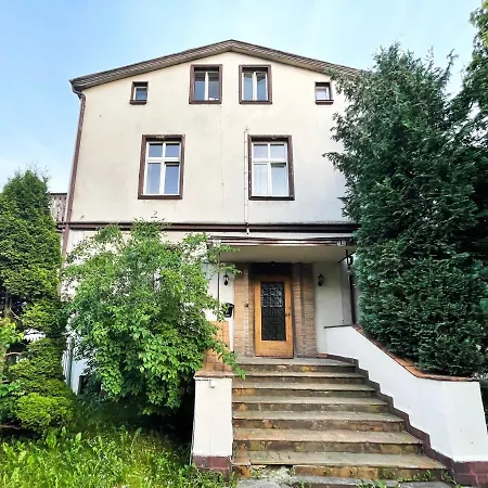 Bakcyl Atelier Art Workshops & Vintage Spot In Center - 4