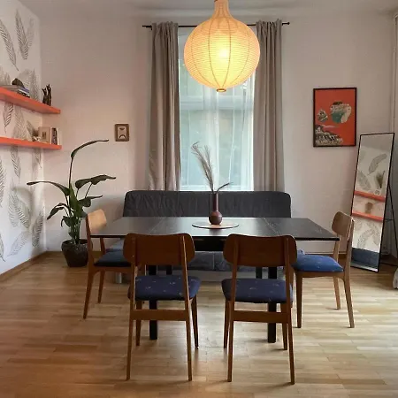 Bakcyl Atelier Art Workshops & Vintage Spot In Center - 4